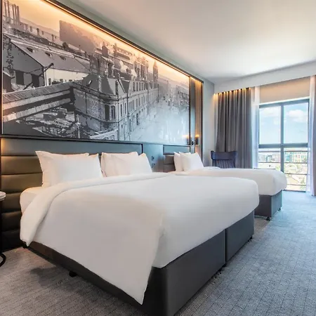 Voco Belfast By Ihg Hotel Exterior photo